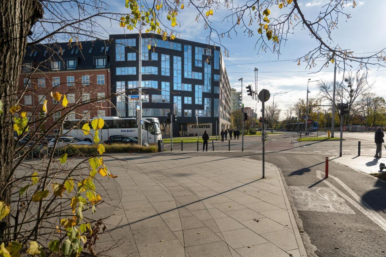 Trendy Studios With Home Office Near Wroclaw Main Station By Noclegi Renters 外观 照片