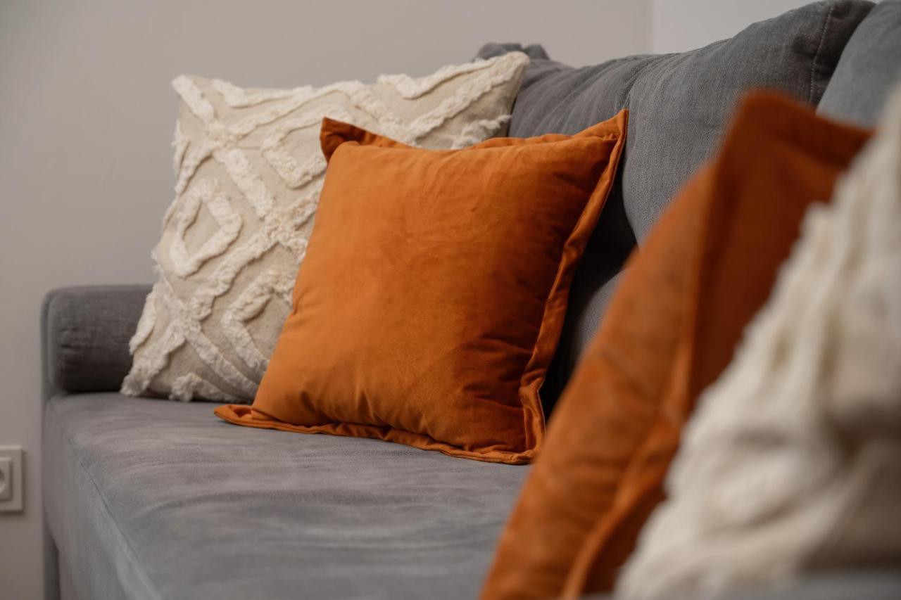 Trendy Studios With Home Office Near Wroclaw Main Station By Noclegi Renters 外观 照片